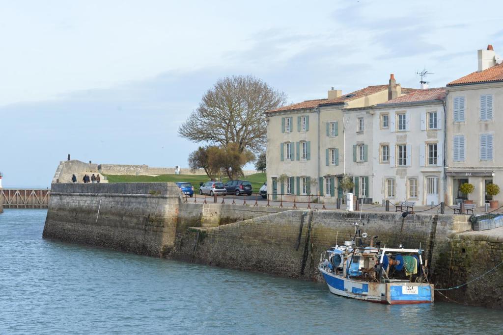 Saint-Martin-de-Ré Le Corps De Garde B&B 외부 사진
