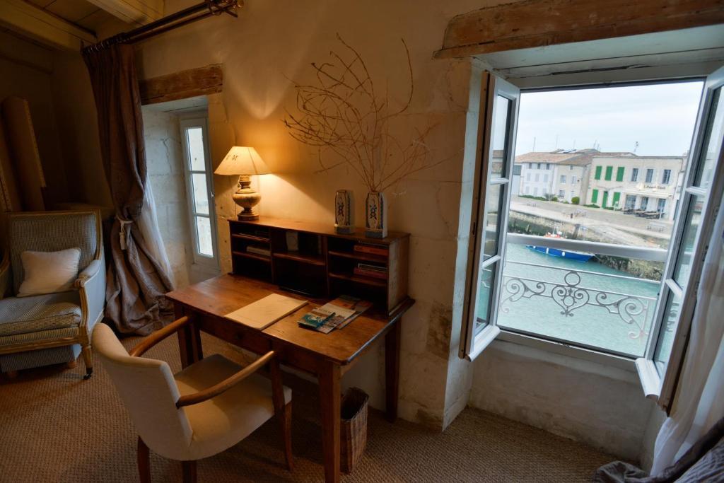 Saint-Martin-de-Ré Le Corps De Garde B&B 외부 사진